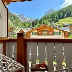 Cesa Planber Mountain View Bike Friendly Bed & Breakfast Canazei