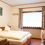 Cesa Planber Mountain View Bike Friendly Bed & Breakfast