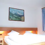 Cesa Planber Mountain View Bike Friendly Bed & Breakfast