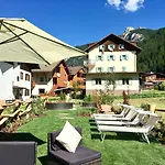 Cesa Planber Mountain View Bike Friendly 4*