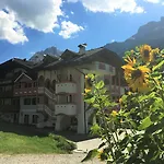 Bed & Breakfast Cesa Planber Mountain View Bike Friendly Canazei