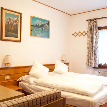 Cesa Planber Mountain View Ski-in Ski-out Готель типу 