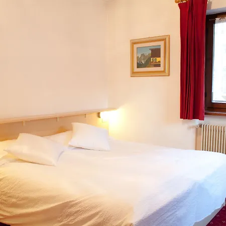 Cesa Planber Mountain View Ski-in Ski-out Канацеї