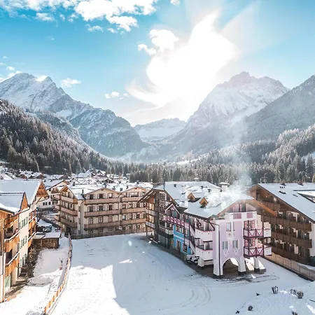 Cesa Planber Mountain View Ski-in Ski-out Готель типу 