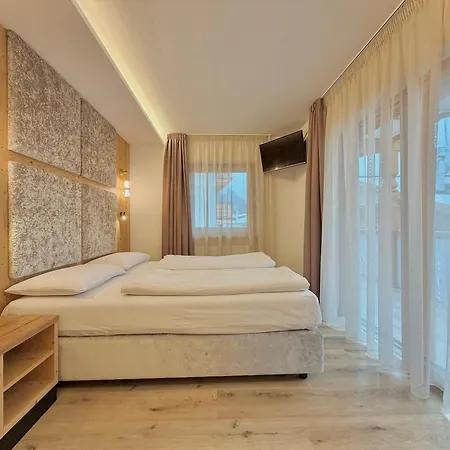 Bed and Breakfast Cesa Planber Mountain View Ski-in Ski-out 4*