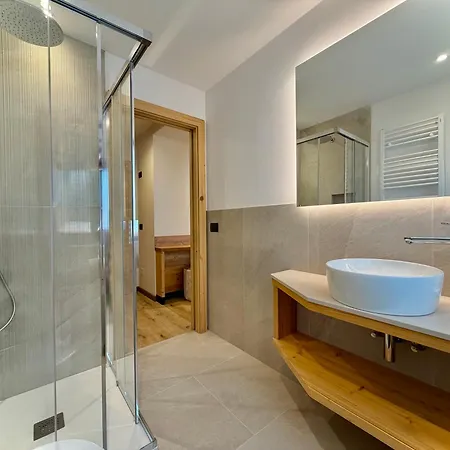 Bed and Breakfast Cesa Planber Mountain View Ski-in Ski-out