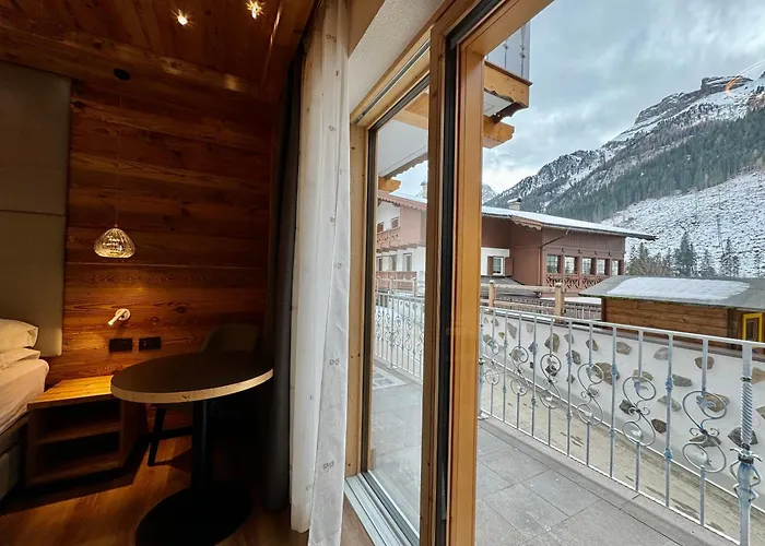 Bed and Breakfast B&B Cesa Planber Mountain View Bike Friendly Canazei