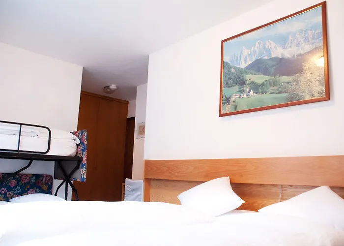 Bed & Breakfast Cesa Planber Mountain View Ski-in Ski-out Canazei