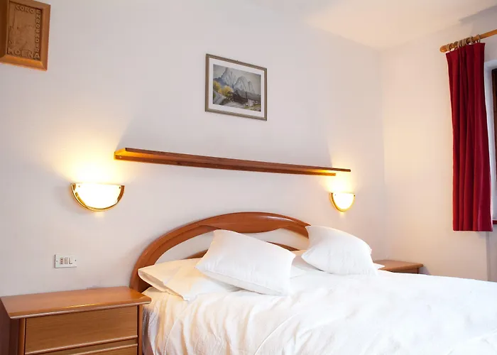 Bed & Breakfast Cesa Planber Mountain View Ski-in Ski-out Canazei