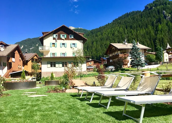 B&B Cesa Planber Mountain View Bike Friendly Bed and Breakfast Canazei