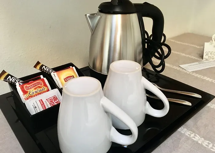 Cesa Planber Mountain View Ski-in Ski-out Bed & Breakfast